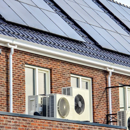 Afbeelding van een moderne en energiezuinige warmtepomp Epe geïnstalleerd door Prowil in een Nederlandse woning.
